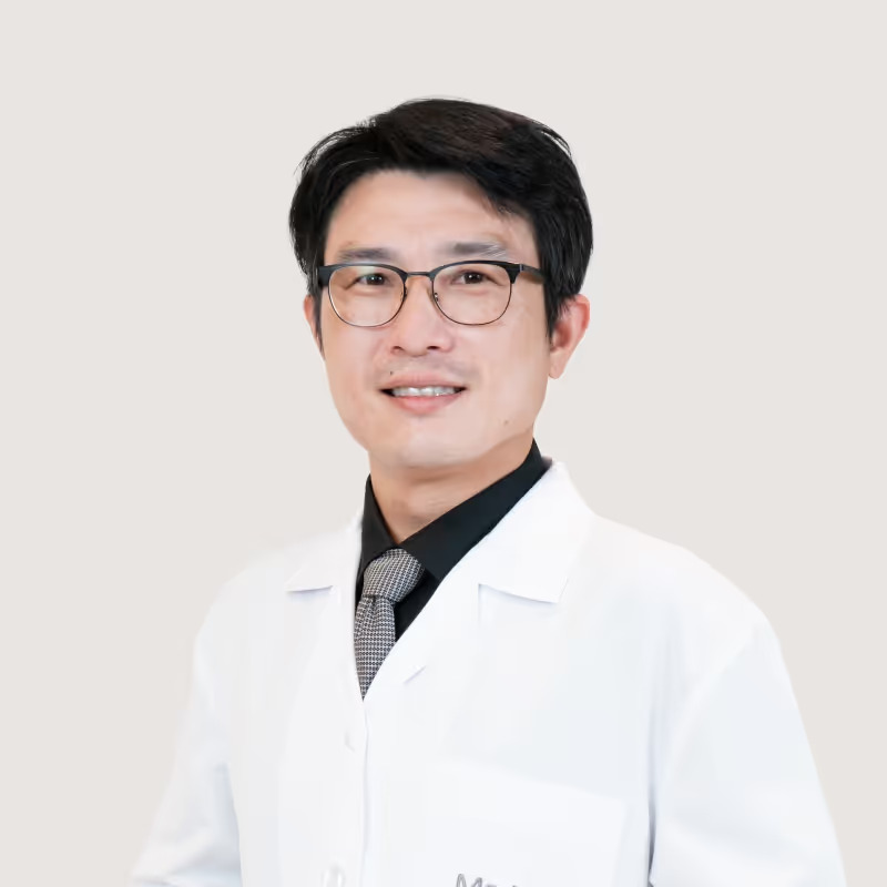 Asst. Prof. Dr Narissaporn Chaiprakit, DDS.