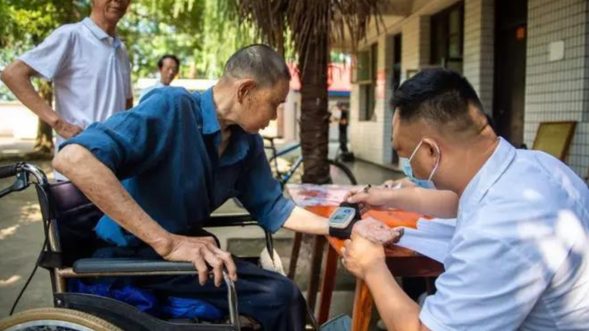 La Chine lance une campagne pour améliorer les services médicaux destinés aux personnes âgées