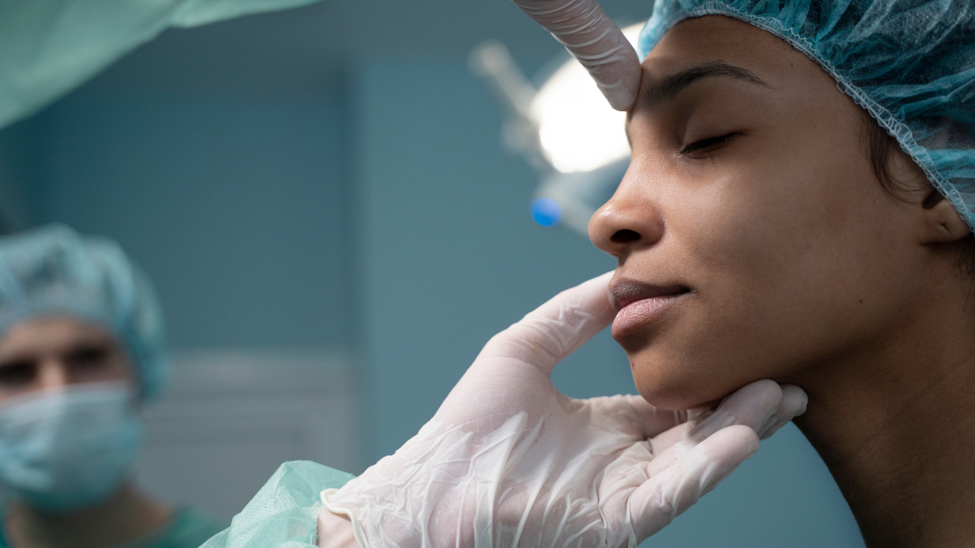 The advantages of Subperiosteal and Interdomal Fixation (SPF)