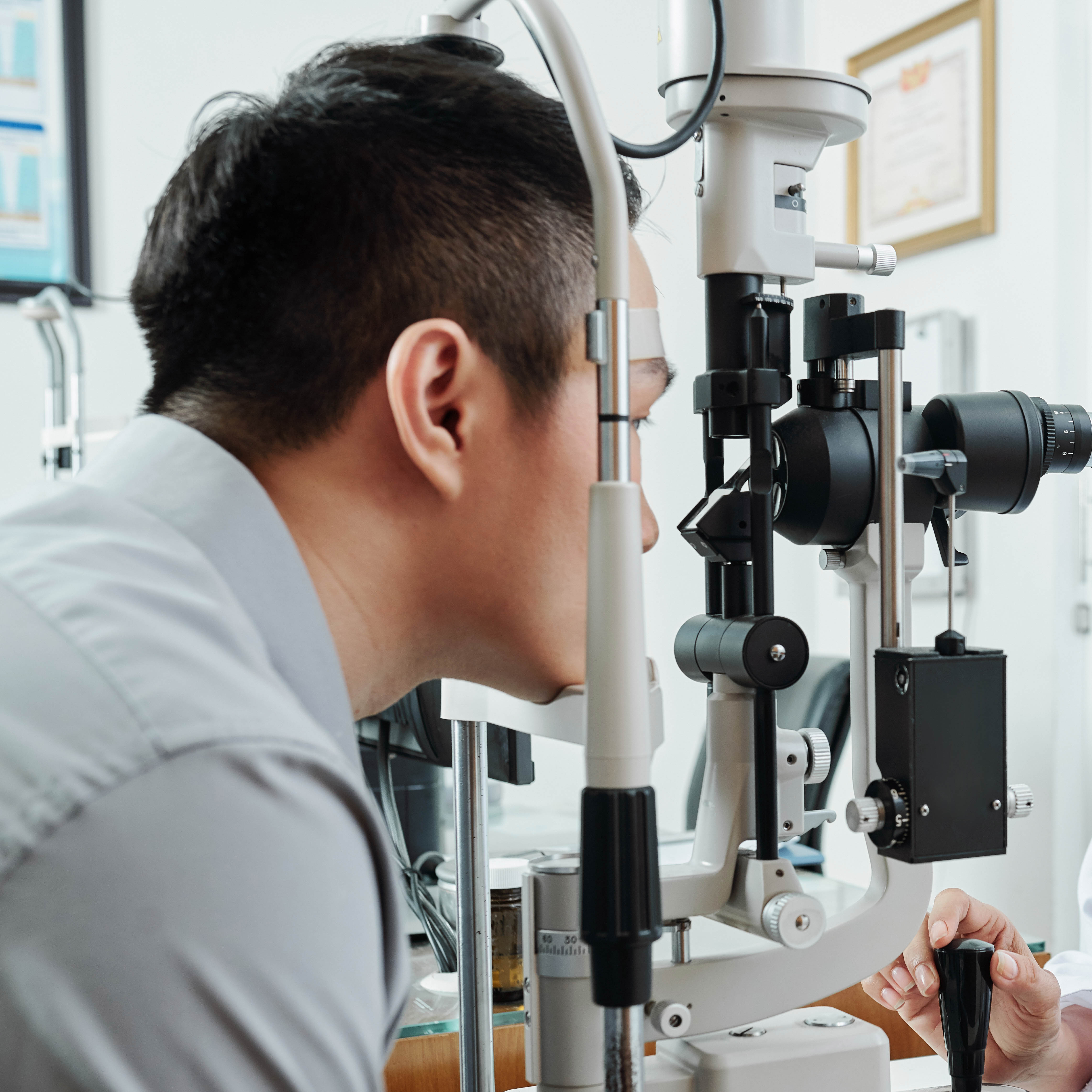 طب العيون: الحفاظ على الرؤية وصحة العين