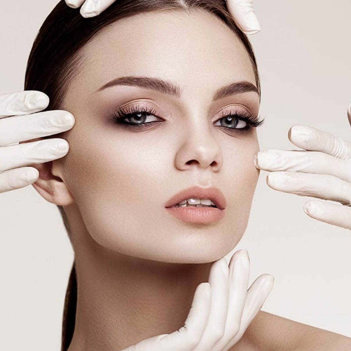 مركز جراحة التجميل وإعادة البناء