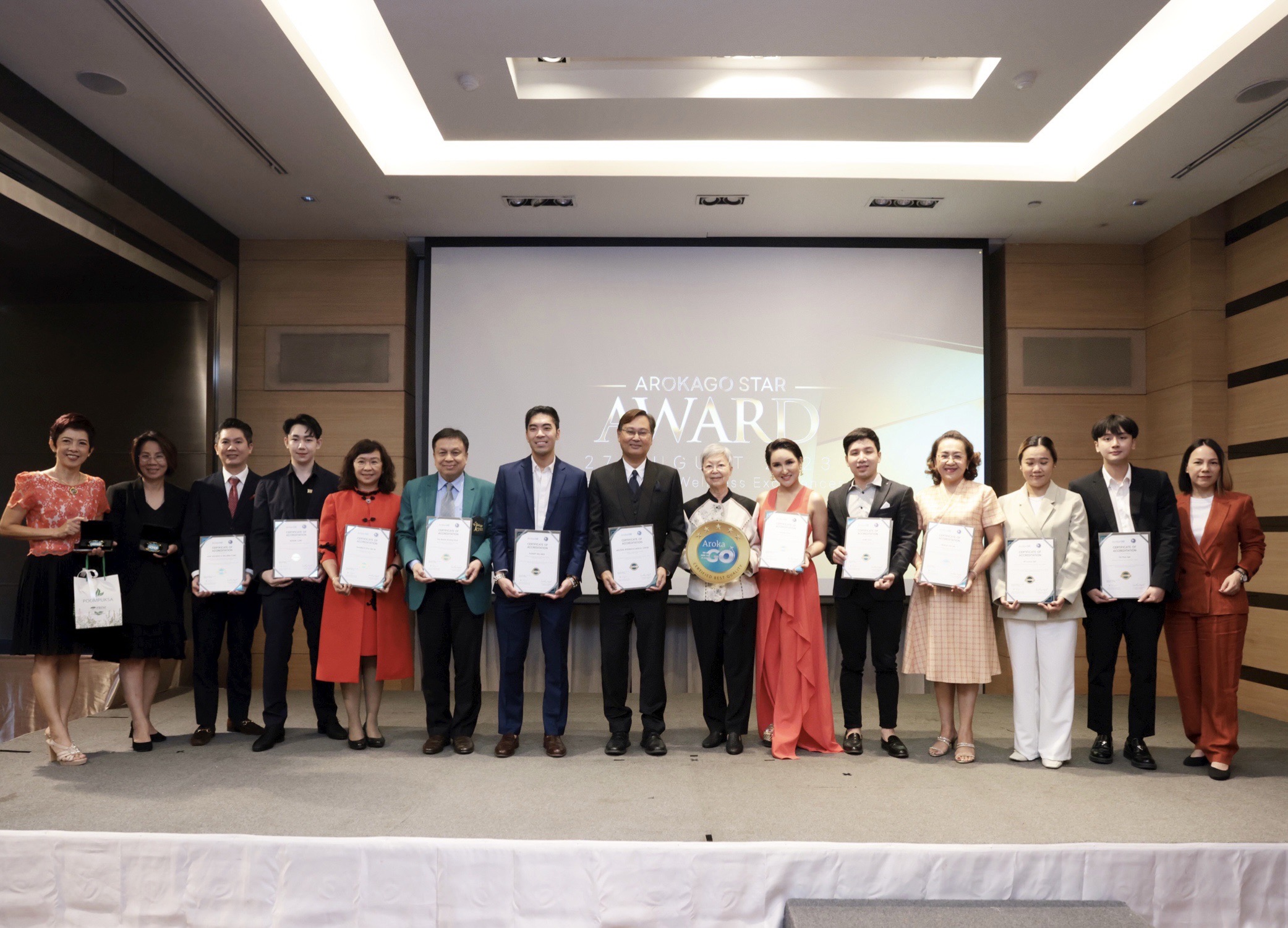Awarding the ArokaGO Star Thai Medical and Wellness Tourism Award, Batch 2