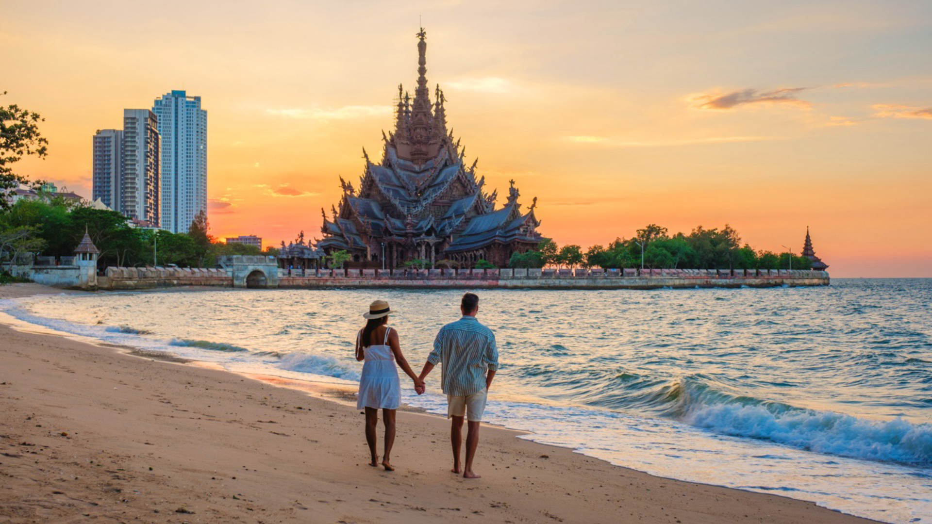 TAT Launches "Thais Always Care" Online Campaign to Welcome Tourists with Open Arms