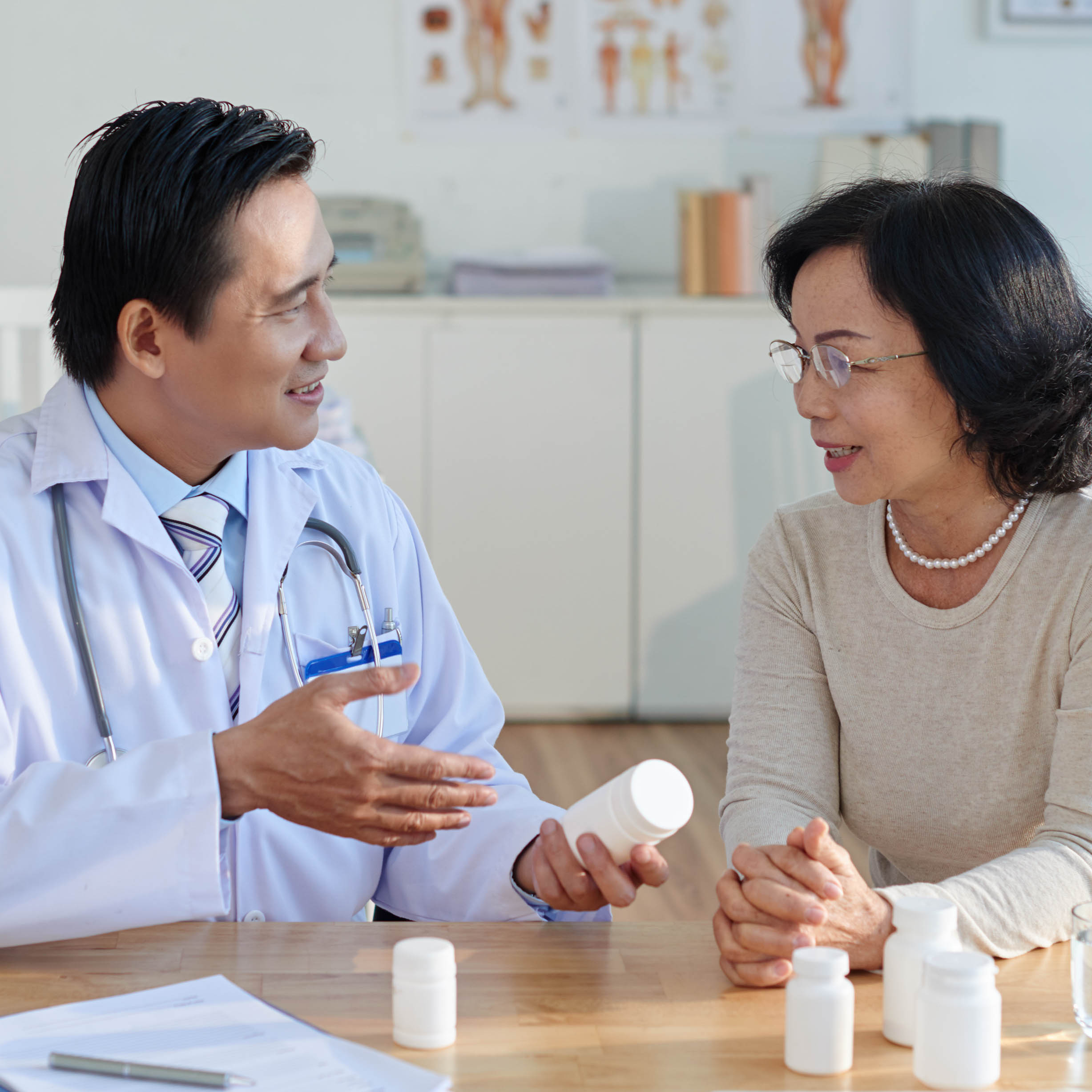 Internal Medicine for Seniors: Dedicated Care for Aging Well